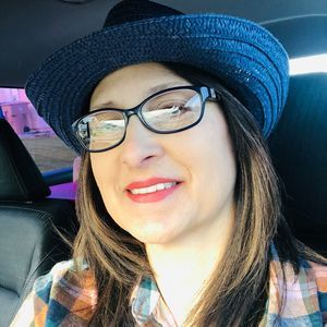 Meet your Posher, Yolanda